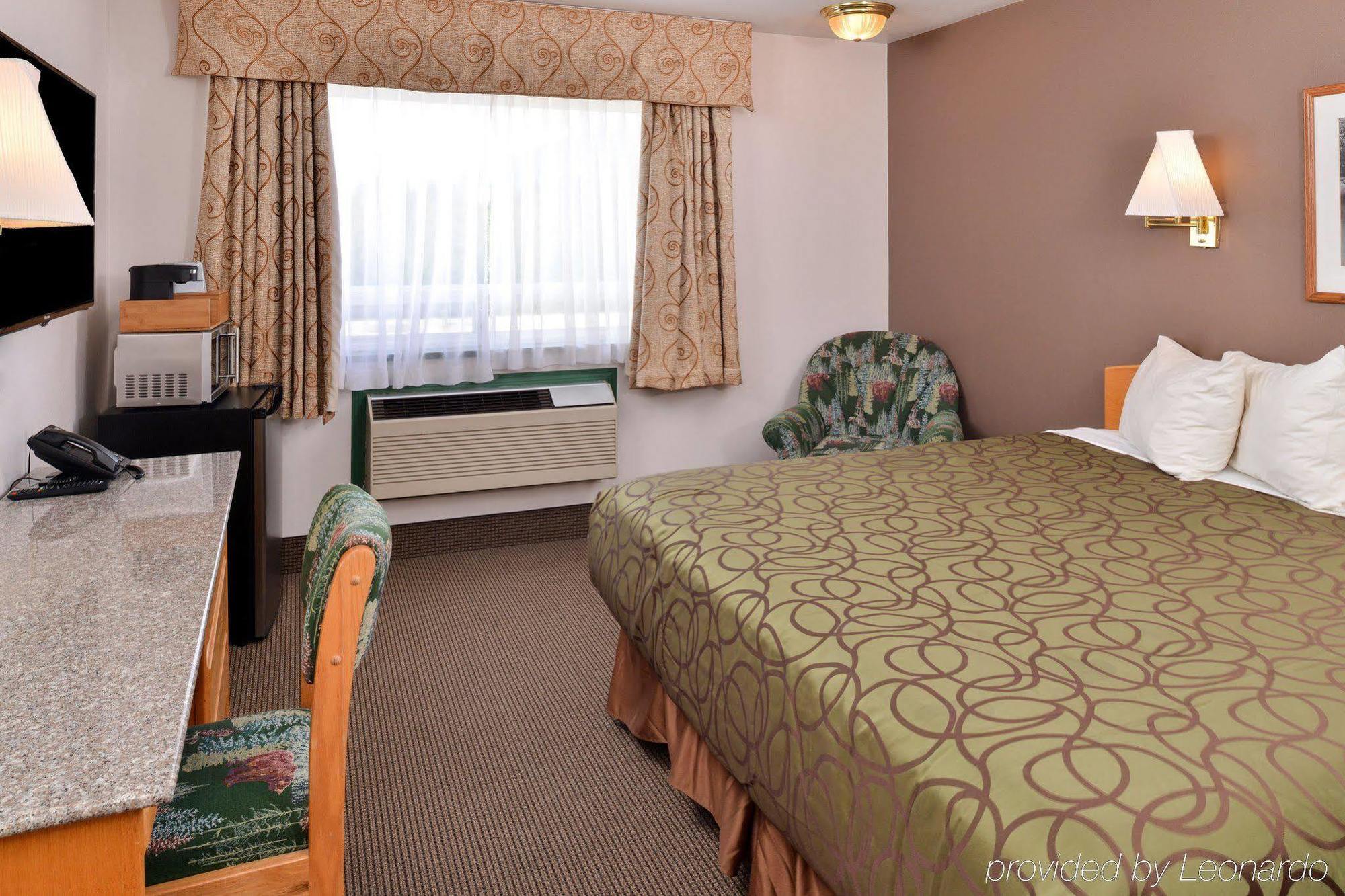 Canadas Best Value Inn Valemount Εξωτερικό φωτογραφία